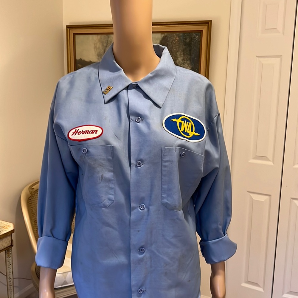 Vintage Men’s Detroit Radio Station W4 Work Shirt with REO Speedwagon on back, M